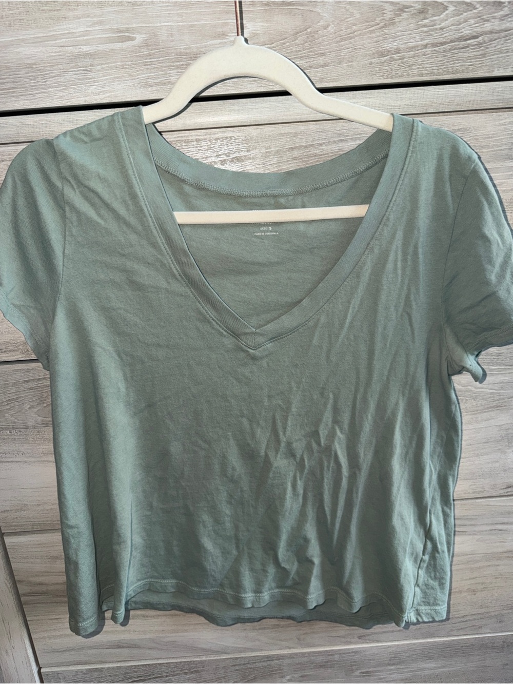 Madewell Sage Green V-Neck Short Sleeve Tee